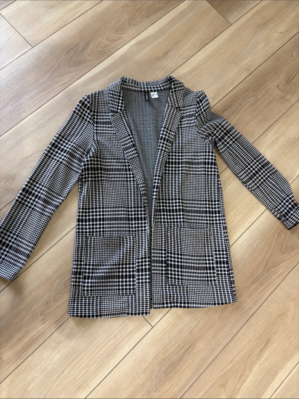 H&M Black and White Plaid Open-Front Blazer